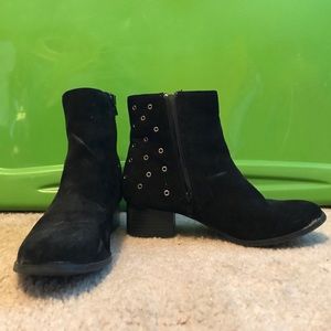 Boutique Black Boots